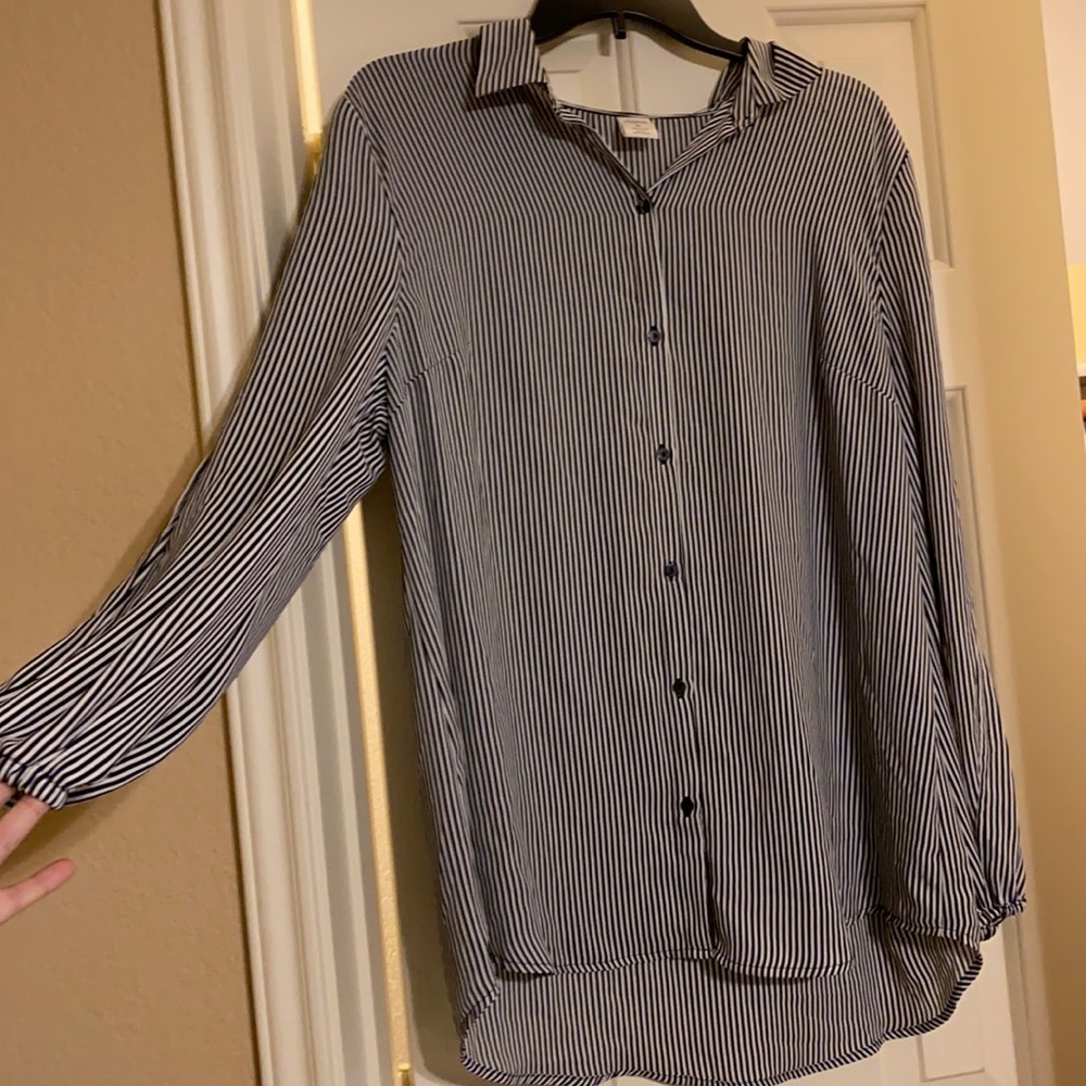 Black and white stripes City Streets blouse XL